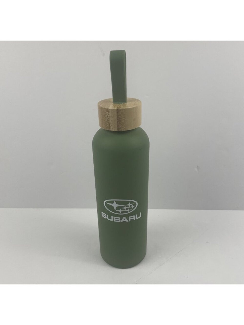 Subaru Promo Water Bottle Aluminum w/Bamboo Screw On Cap Finger Loop 24oz  Green